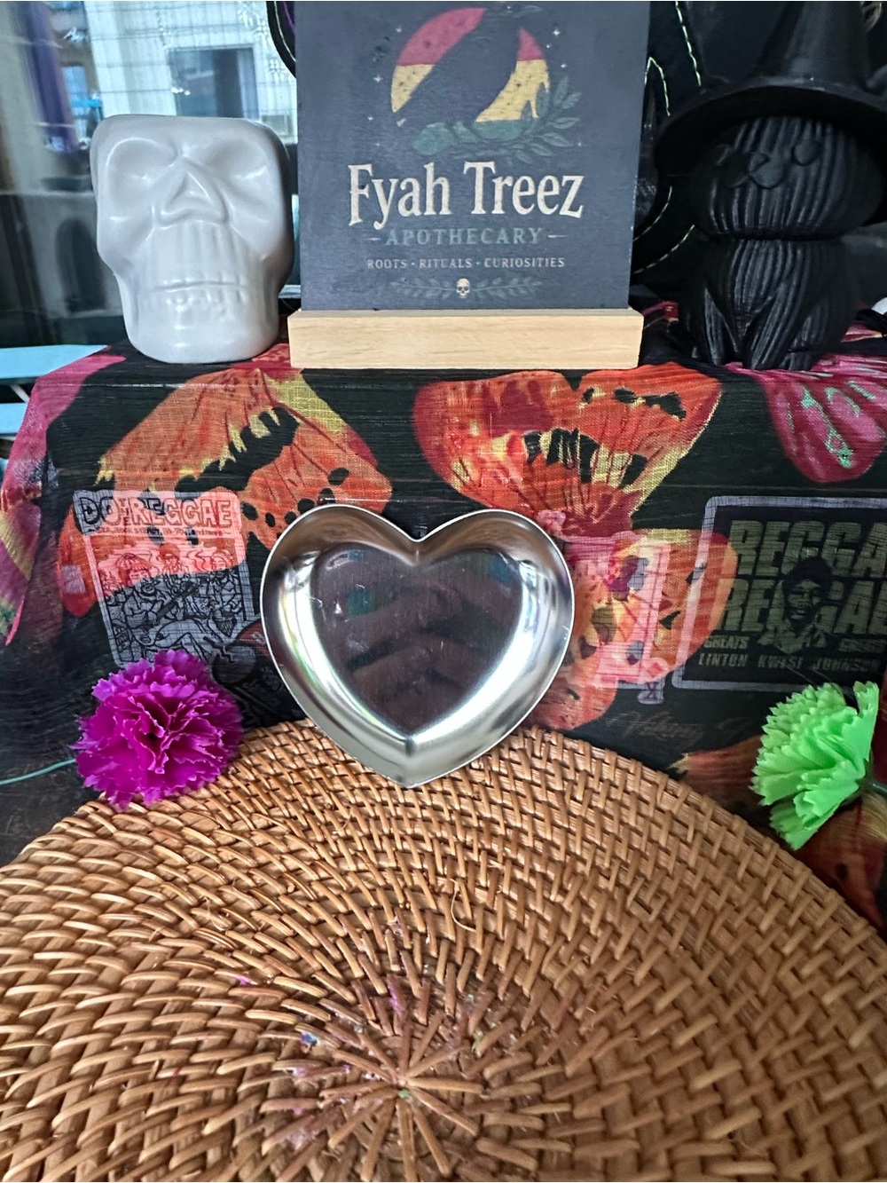 Silver Heart-Shaped Ritual Dish – Metal Altar Tray